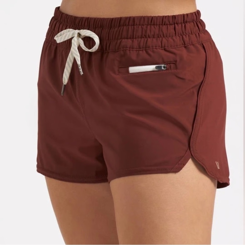Vuori Women's Clementine Shorts
